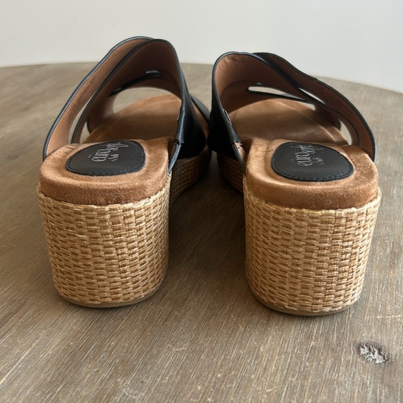 Eurosoft by Sofft Women's Kailani Wedge Sandal Women’s Size 10 - Picture 7 of 17